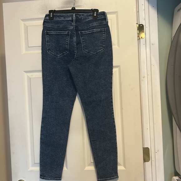 Old Navy Rockstar Super Skinny Jeans Size 6 NWOT Blue Denim Streetwear - Picture 6 of 8